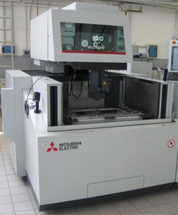 Electrical discharge machining (edm) Mitsubishi MV 2400 S